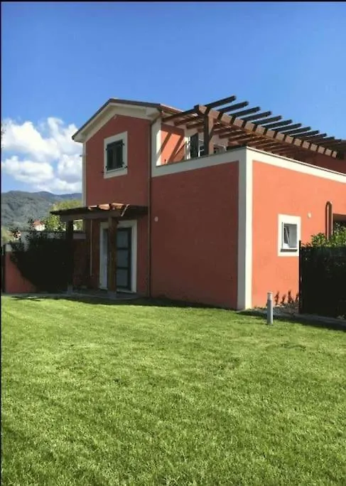 Il Casale Rosso Monolocale Cinque Terre-Toscana Caniparola di Fosdinovo