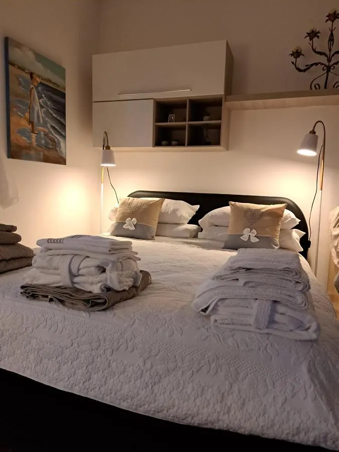 Il Casale Rosso Monolocale Cinque Terre-Toscana Caniparola di Fosdinovo Apartment